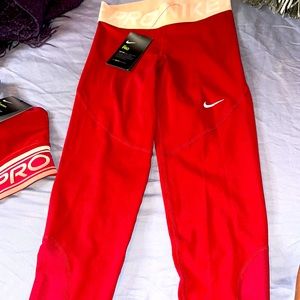 Nike Pro leggings